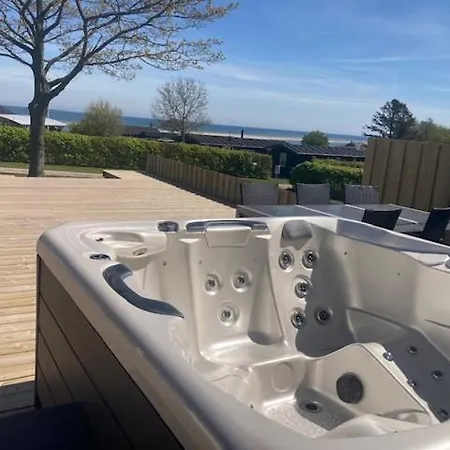 Holiday home Coasthouse Ved Havet